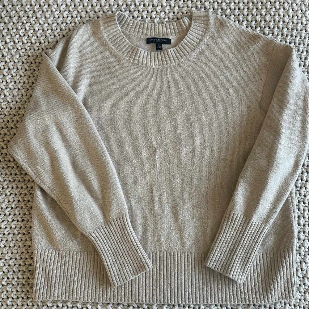 Banana republic sweater